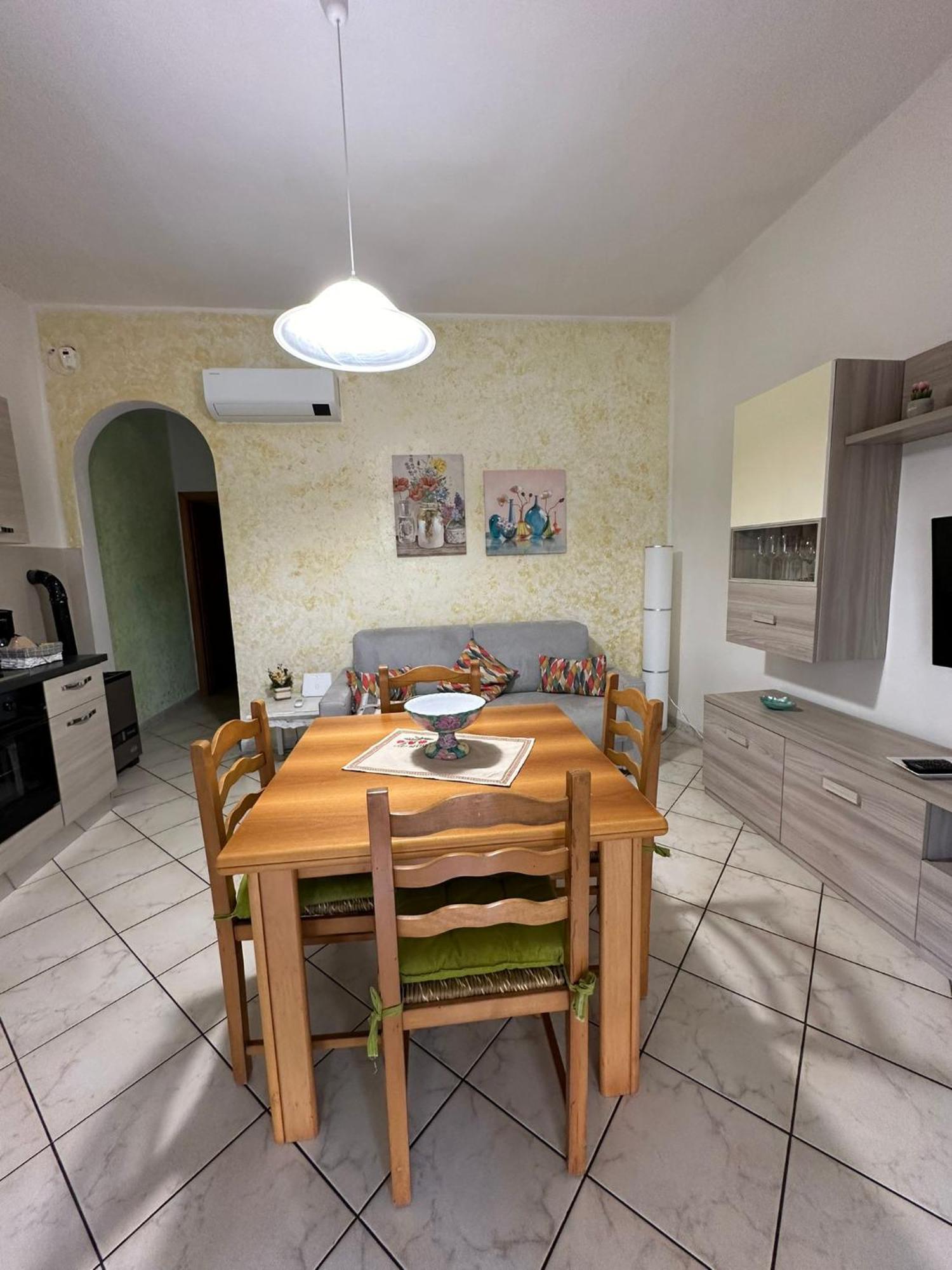 דירות ונטורינה טרמה La Casa Di Nonna Ottorina מראה חיצוני תמונה