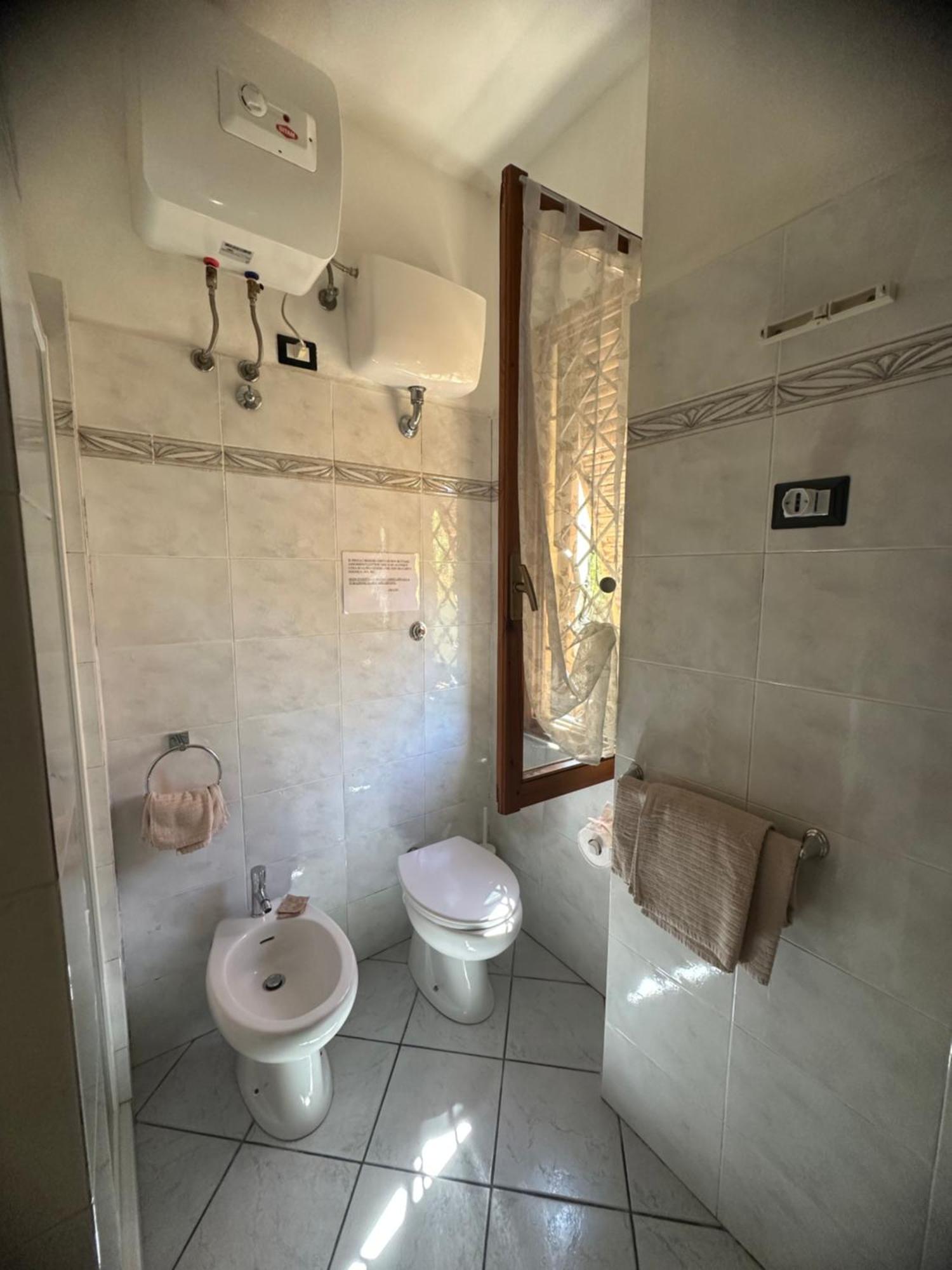 דירות ונטורינה טרמה La Casa Di Nonna Ottorina מראה חיצוני תמונה